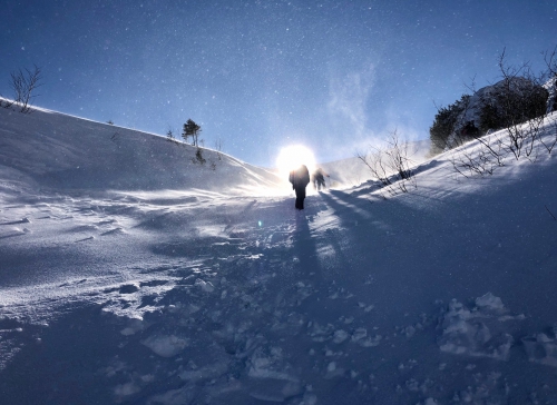 Lekka zadymka na podejściu Lekka zadymka na podejściu