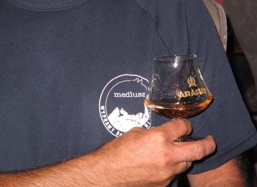 Armenia. Podróż z widokiem na Ararat.