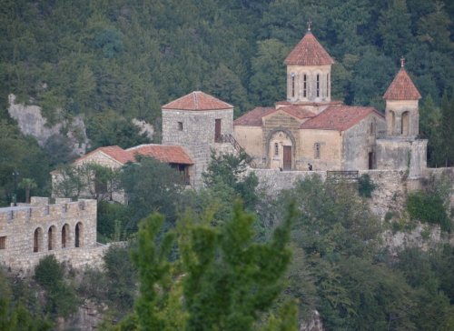 Zachodnia Gruzja - Góry, wino i morze