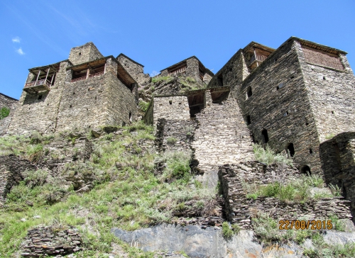 Mediuszowy nocleg w Szatili.