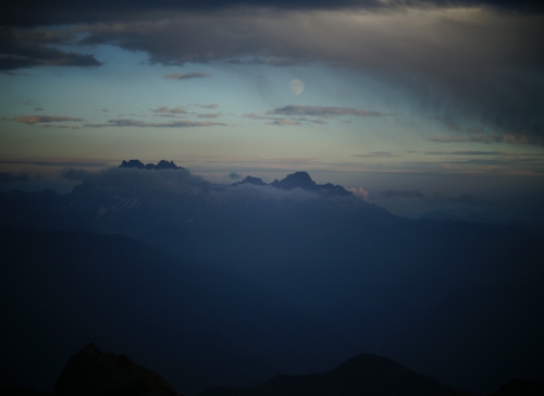 KAZBEK GRUZIŃSKA LEGENDA