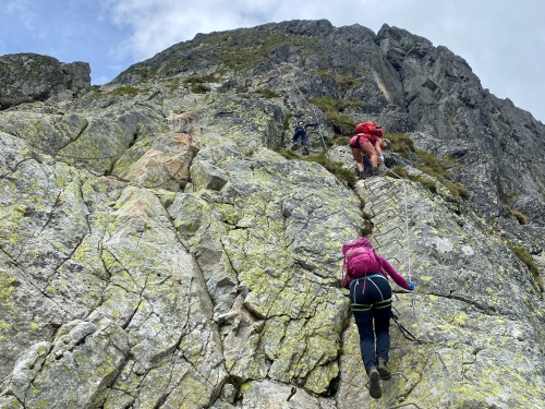 Via ferrata Czerwona Ławka. Najtrudniejszy szlak w Tatrach Wysokich? Wycieczka z Przewodnikiem Czerwona Ławka z przewodnikiem