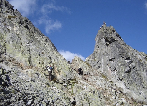 Via ferrata Czerwona Ławka. Najtrudniejszy szlak w Tatrach Wysokich? Wycieczka z Przewodnikiem Szlak na Czerwoną Ławkę