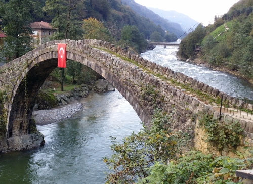 Gruzińsko lazyjskie mosty w tureckich Górach Pontyjskich Turcja-Lazowie-Trekking-mosty-gruzja-Kackary-Kaczkary