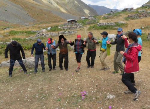 Turcja-trekking-Kackary-Kaczkary-taniec