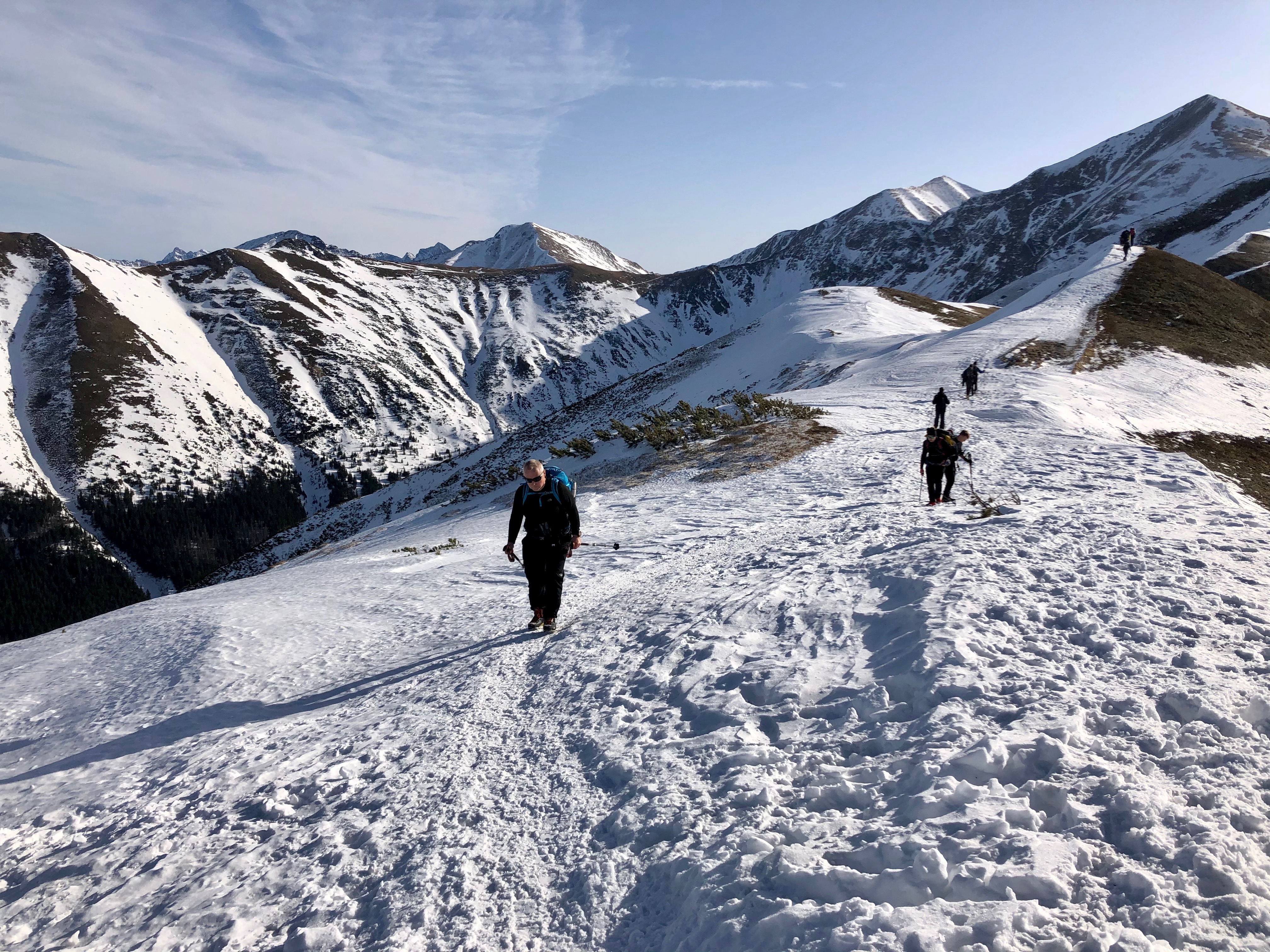 ZG Starorobociański górujący nad doliną Starorobociańską .jpeg