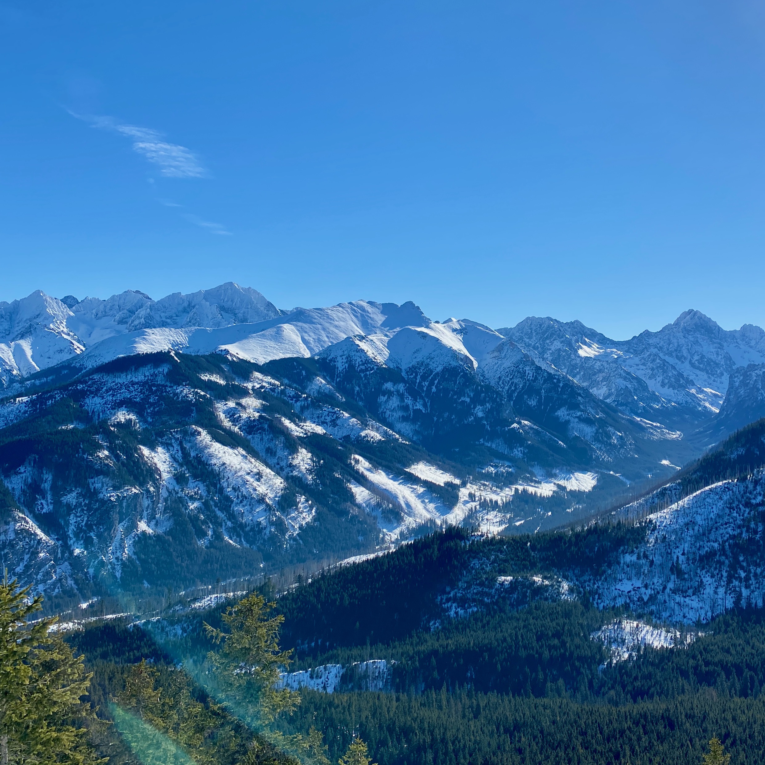 Widoki z Gęsiej szyi należą do najpiękniejszych w Tatrach