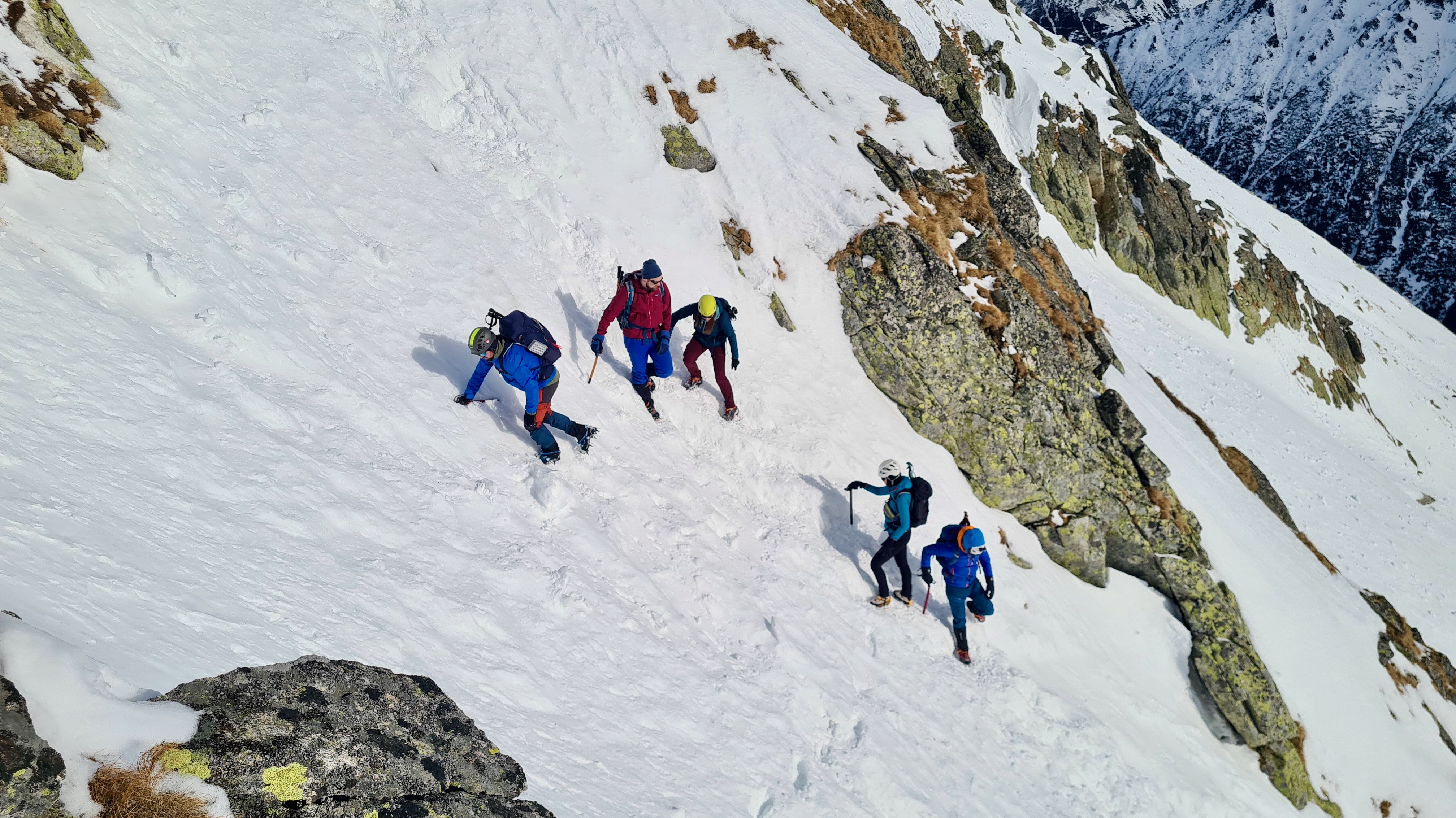 Kurs zimowej turystyki wysokogórskiej